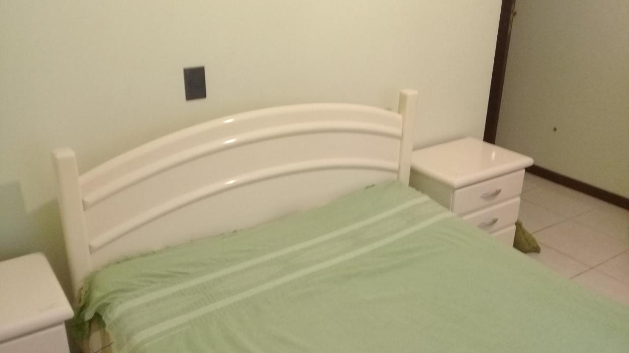 Apartamento De 2 Domitorios E 1 Garagem No Centro De Bombinhas 50 Metros Da Praia Na Avenida Principal Proximo Ao Shopping Punta Blu 外观 照片