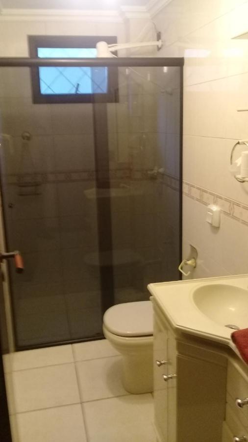 Apartamento De 2 Domitorios E 1 Garagem No Centro De Bombinhas 50 Metros Da Praia Na Avenida Principal Proximo Ao Shopping Punta Blu 外观 照片